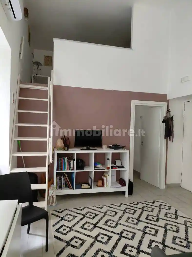 Bilocale via Giovanni Bausan, Chiaia, Napoli - foto 2