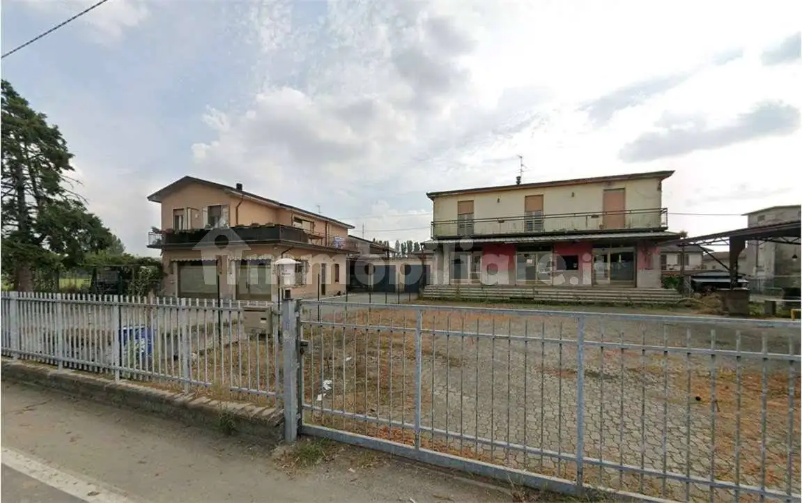 Palazzo - Stabile in asta a Borgo San Giovanni