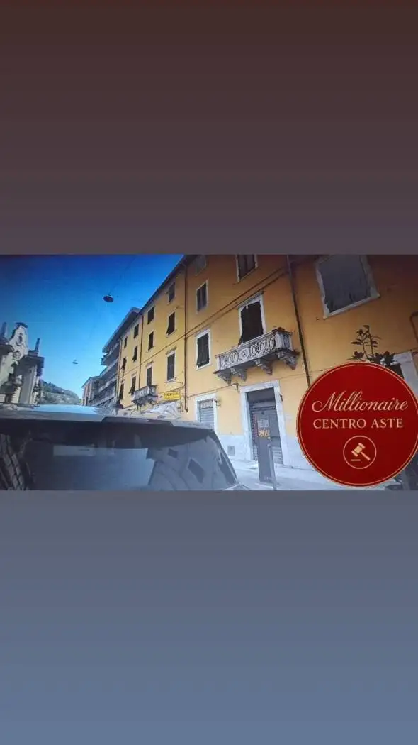 Appartamento in asta a Carrara