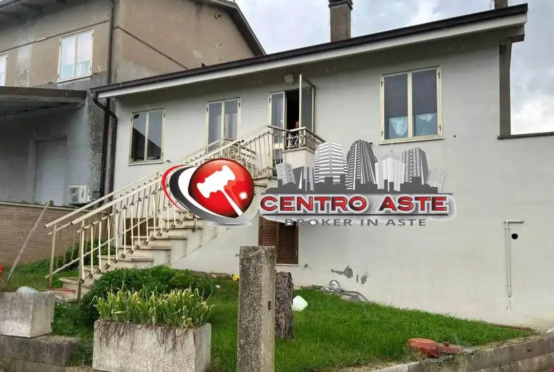 Appartamento in asta a Terre Roveresche