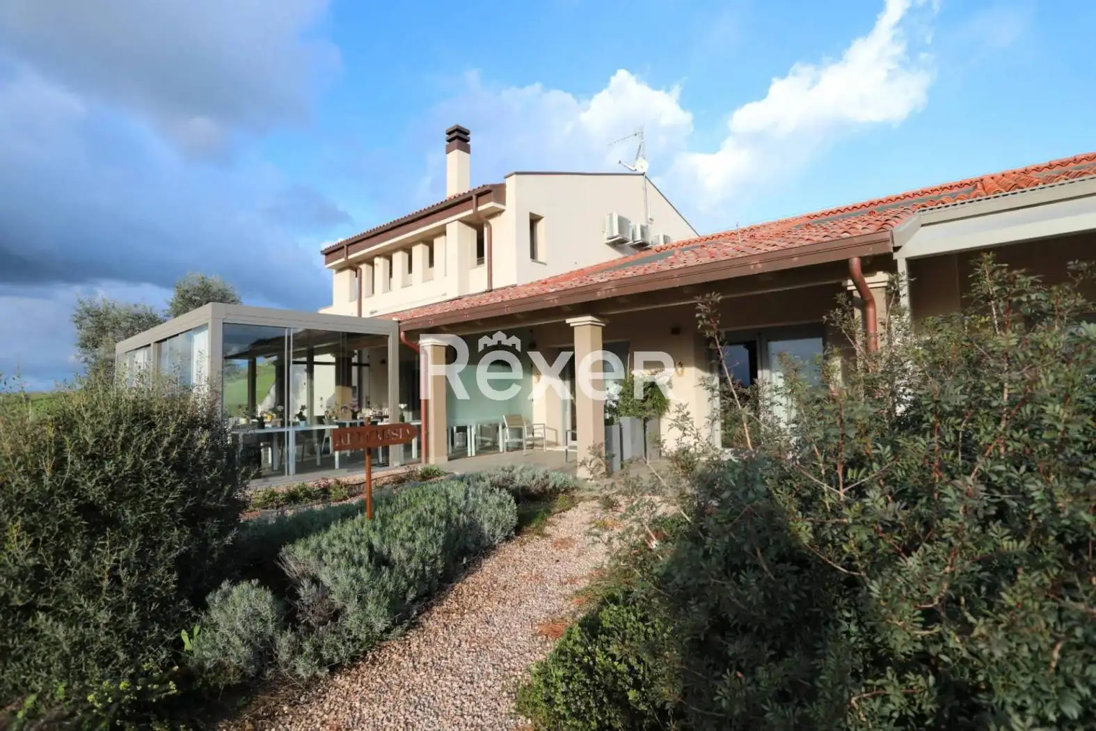 Villa in vendita a Magliano in Toscana