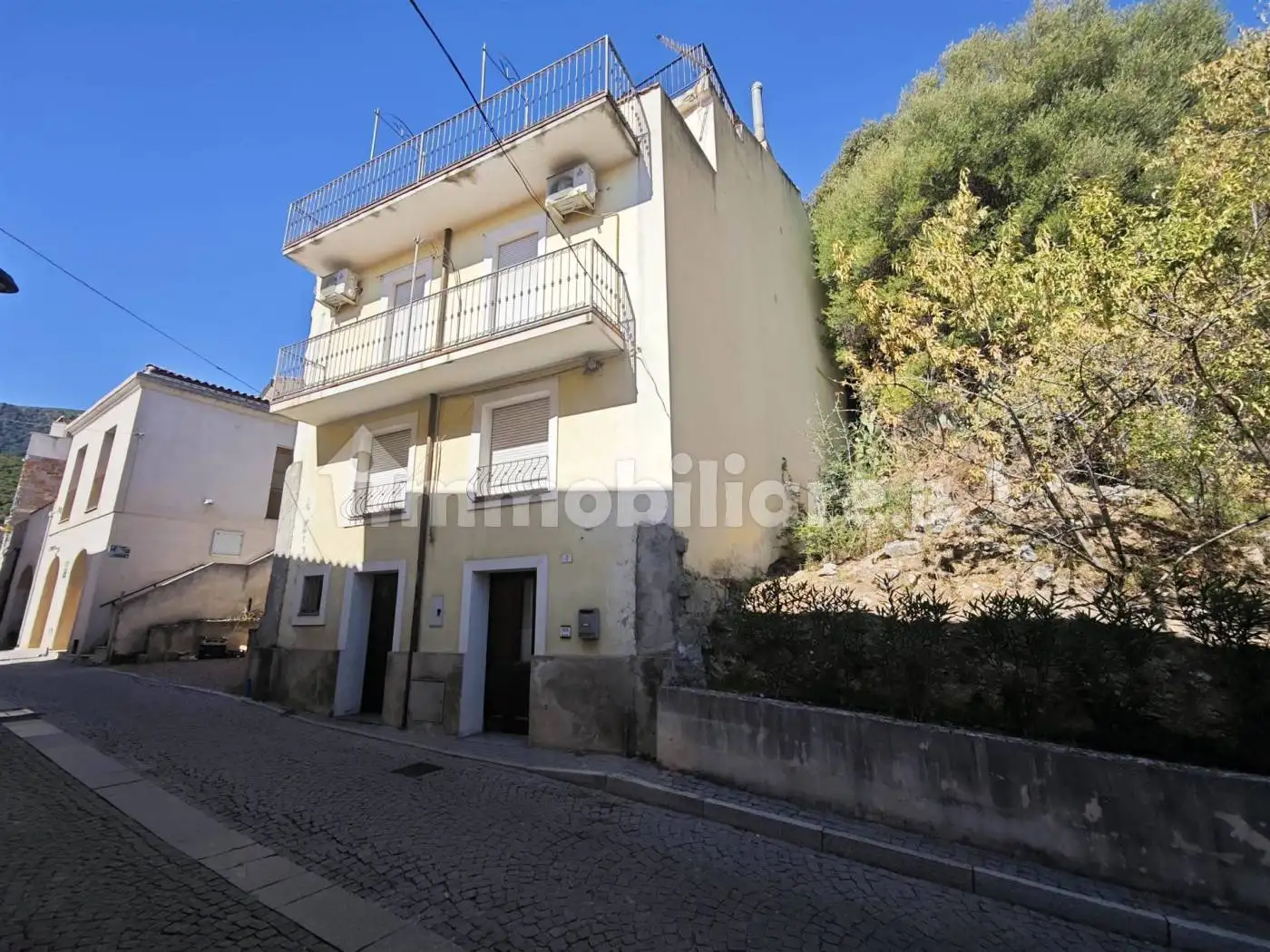 Casa indipendente in vendita a Urzulei