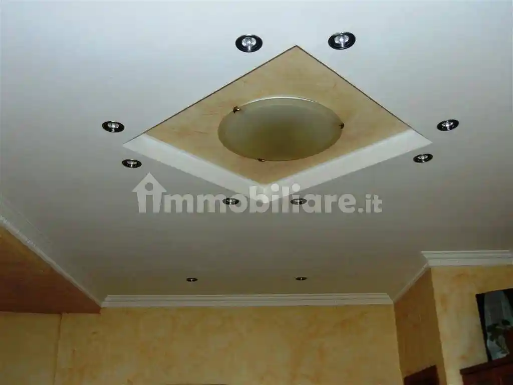 Trilocale via pennazzi , 0, Via Colombo, Piacenza - foto 2