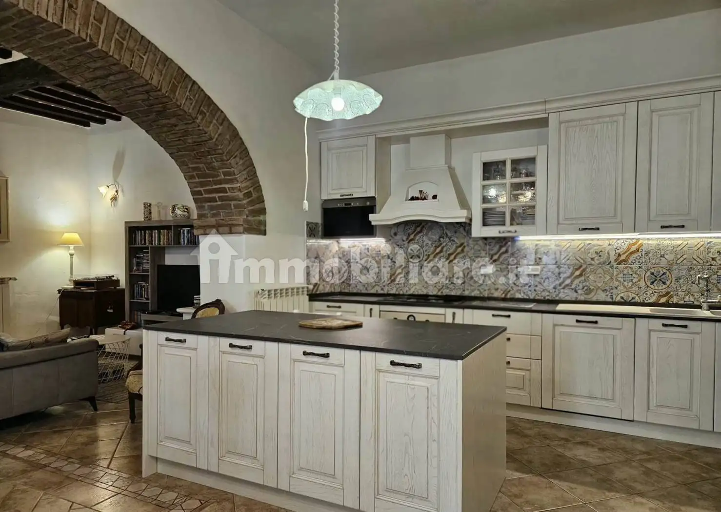 Appartamento in vendita a Campiglia Marittima