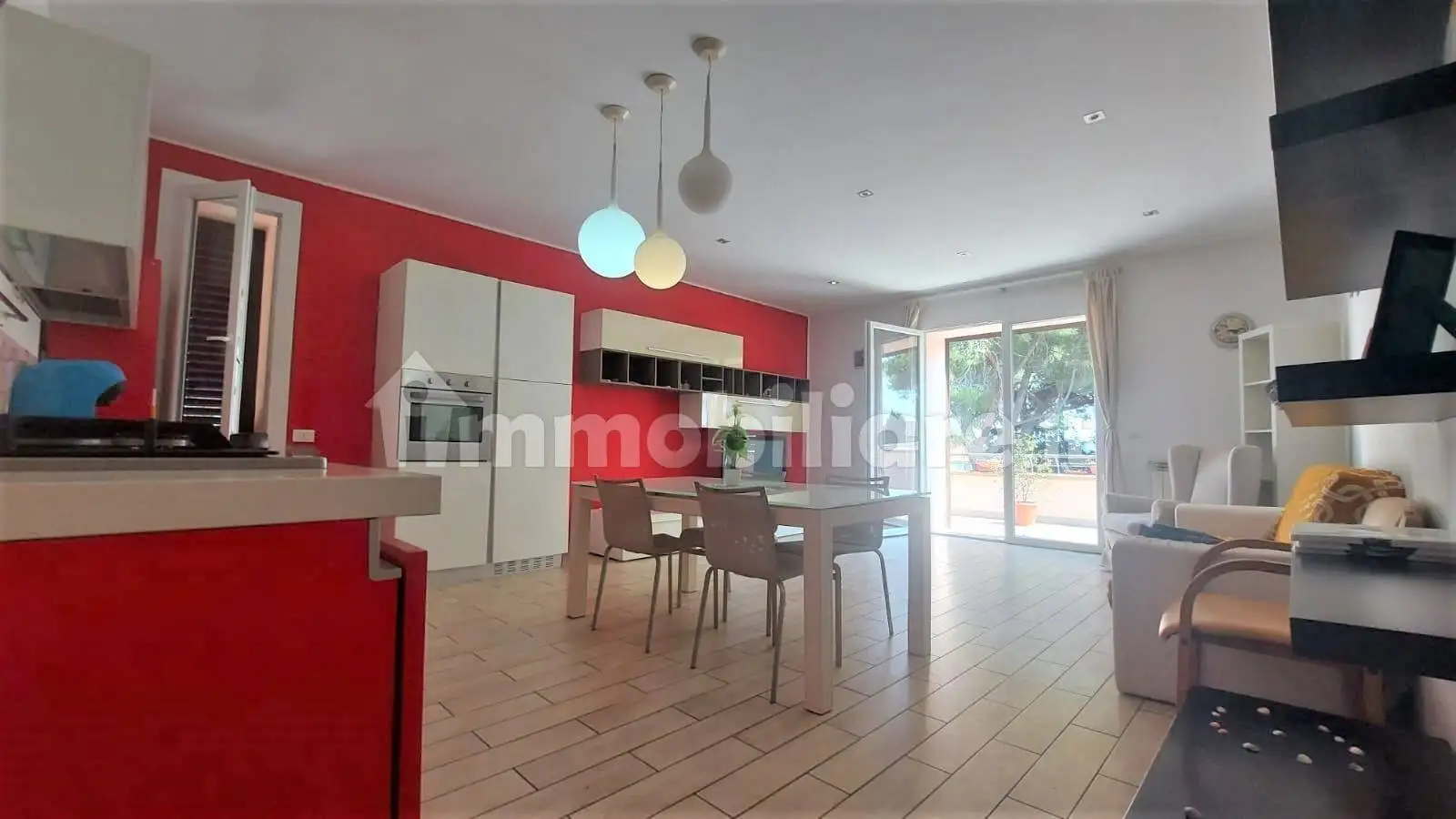 Appartamento in vendita a Campiglia Marittima