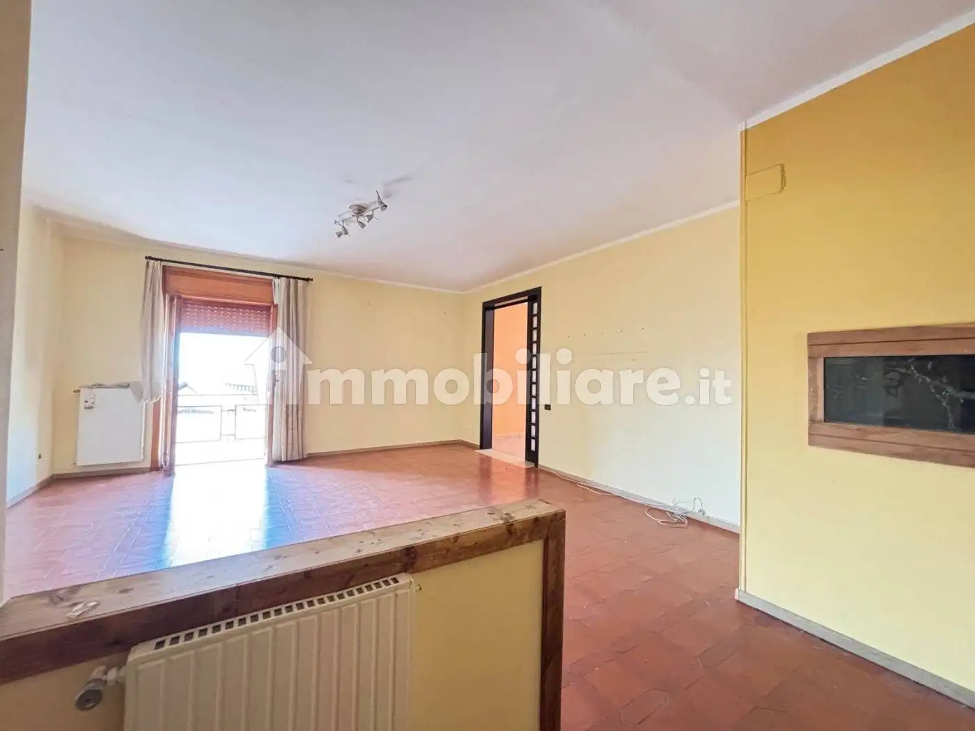 Appartamento in vendita a Montecorvino Rovella