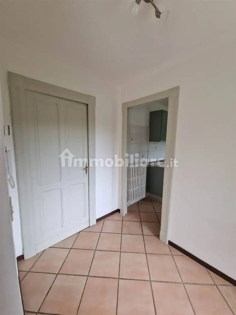 Trilocale via Santuario D'Oropa 378, Favaro, Biella - foto 2