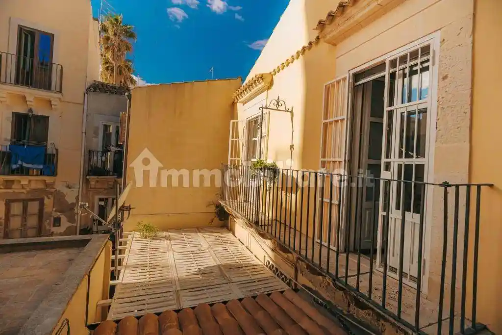 Quadrilocale ottimo stato, Ortigia, Siracusa - foto 3