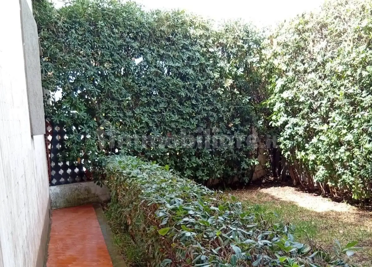 Trilocale buono stato, piano terra, Fontane Bianche, Siracusa - foto 3