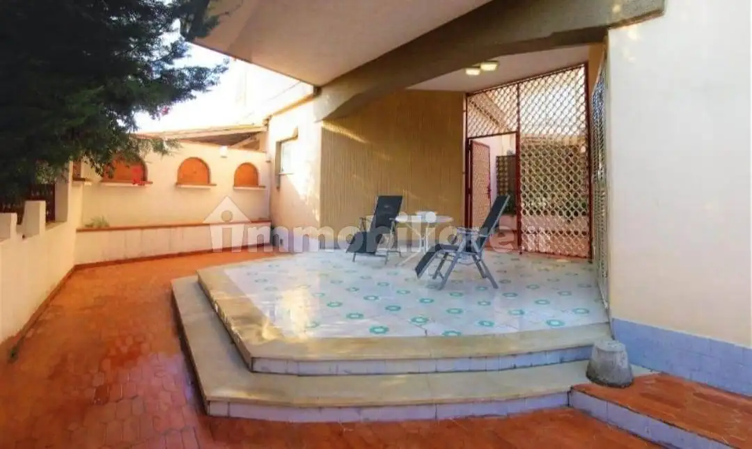 Trilocale buono stato, piano terra, Fontane Bianche, Siracusa - foto 4