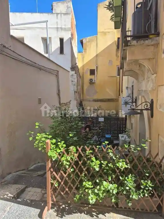 Trilocale da ristrutturare, piano terra, Ortigia, Siracusa - foto 2