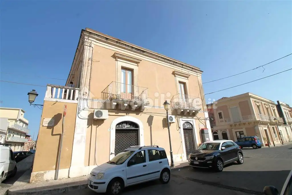 Appartamento in vendita a Canicattini Bagni