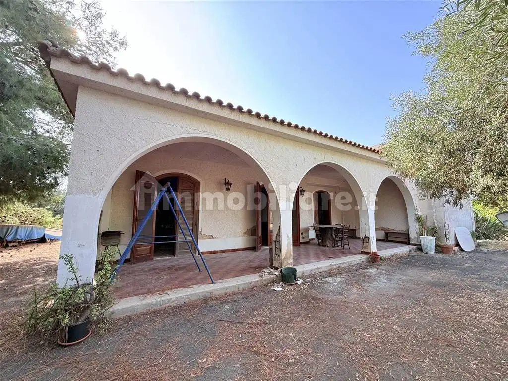 Villa in vendita a Siracusa