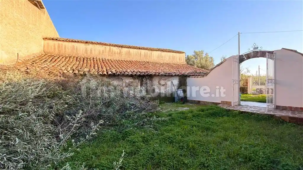 Trilocale da ristrutturare, piano terra, Carrozziere - Sacramento, Siracusa - foto 5