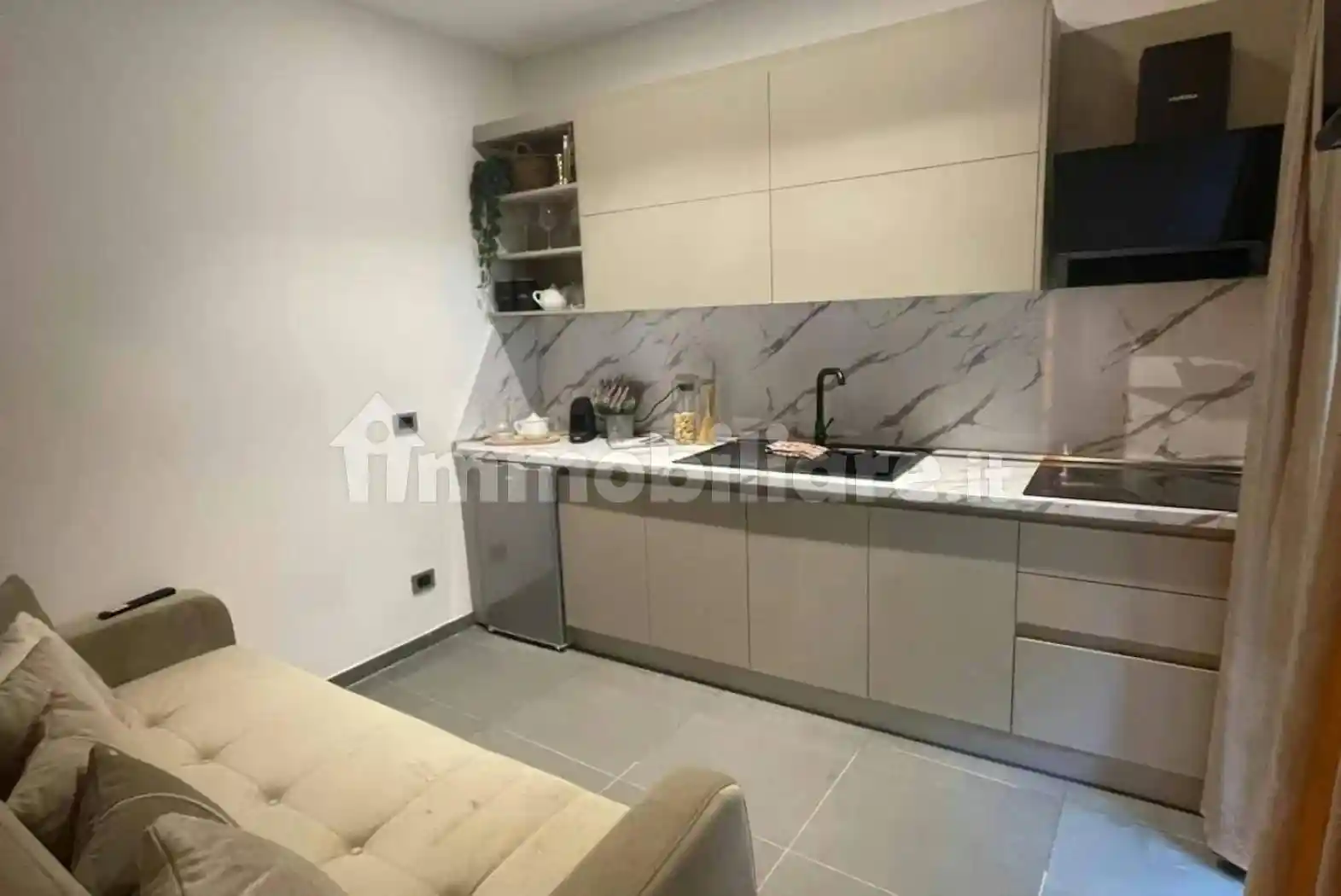 Trilocale via del Colosseo, Colosseo - Fori Imperiali, Roma - foto 2