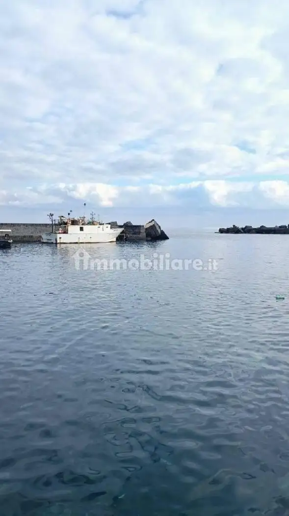 Appartamento in affitto a Acireale