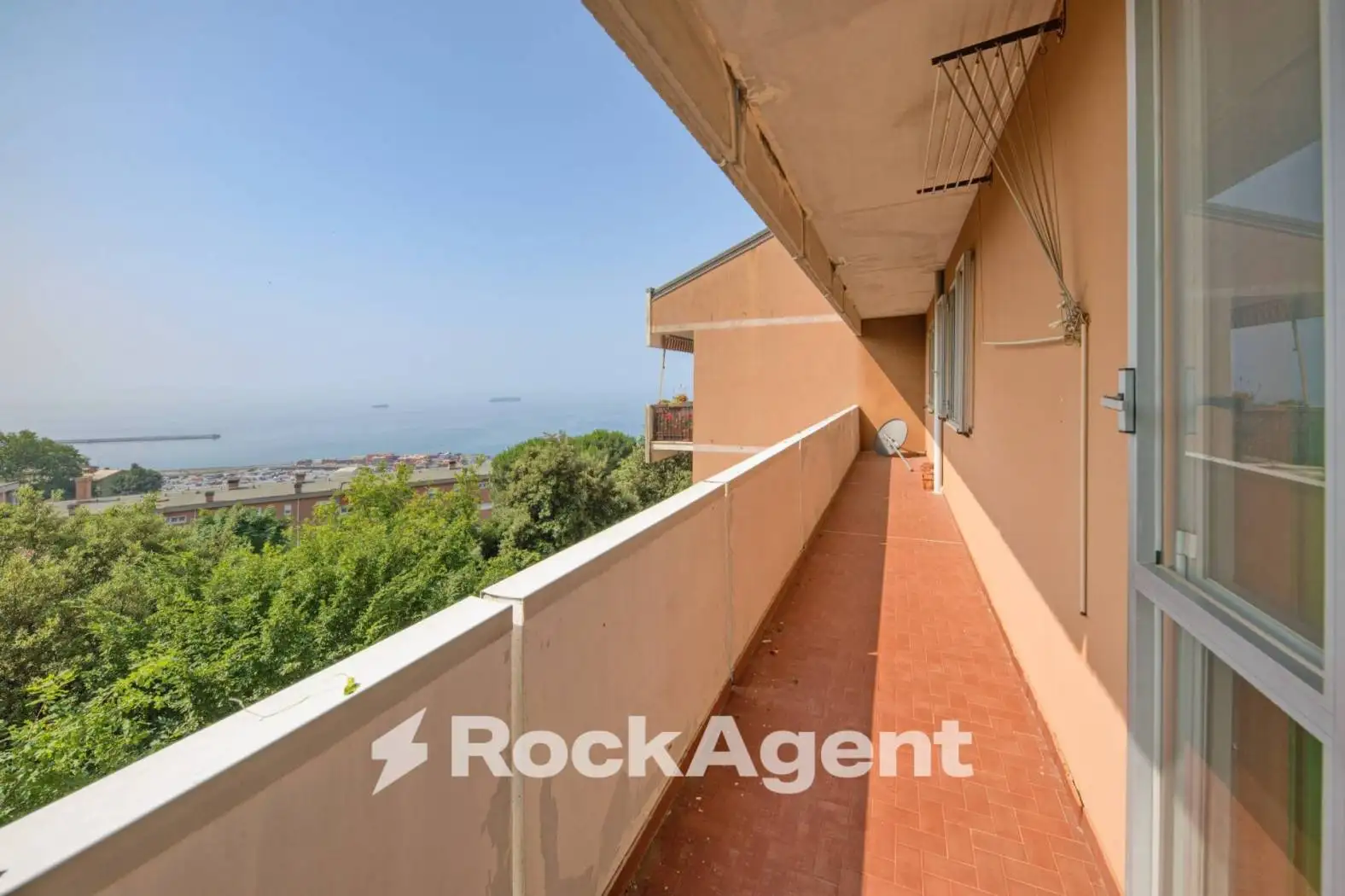 Appartamento in vendita a Genova