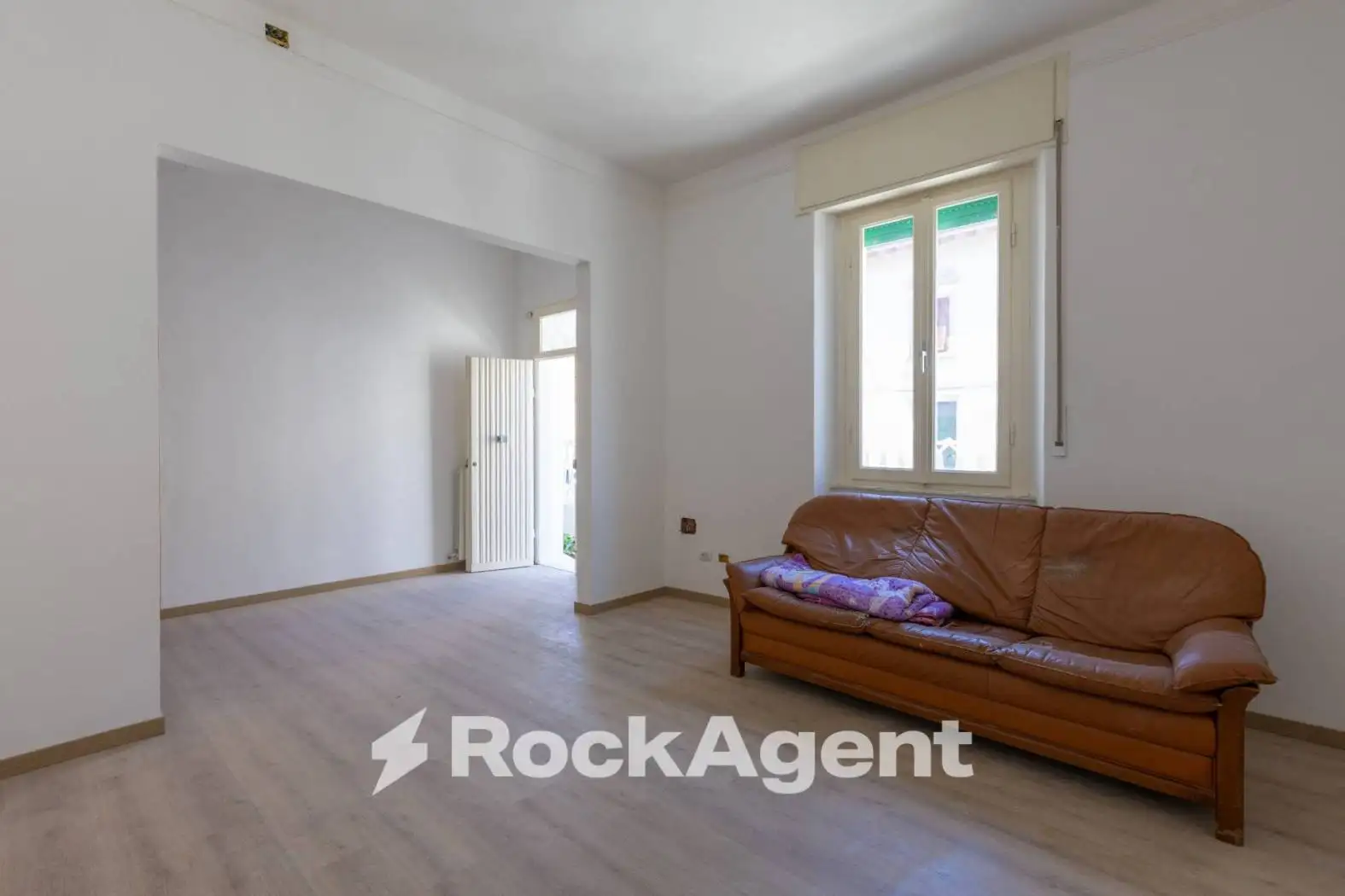 Appartamento in vendita a Livorno