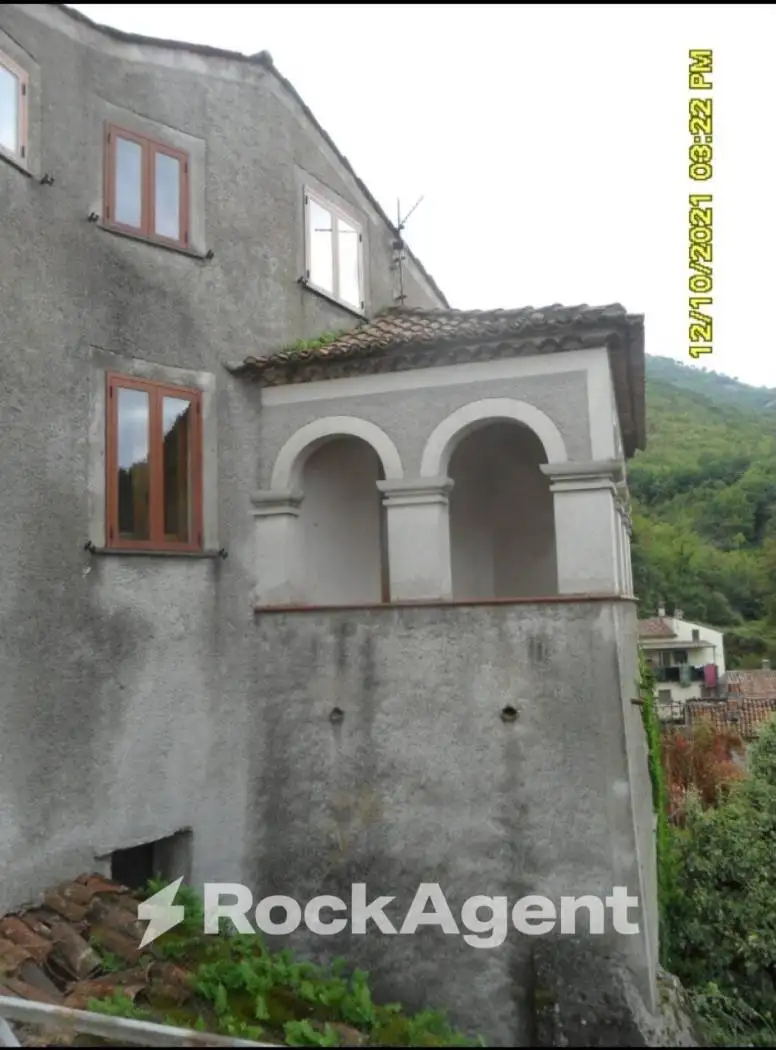 Casa indipendente in vendita a Trecchina