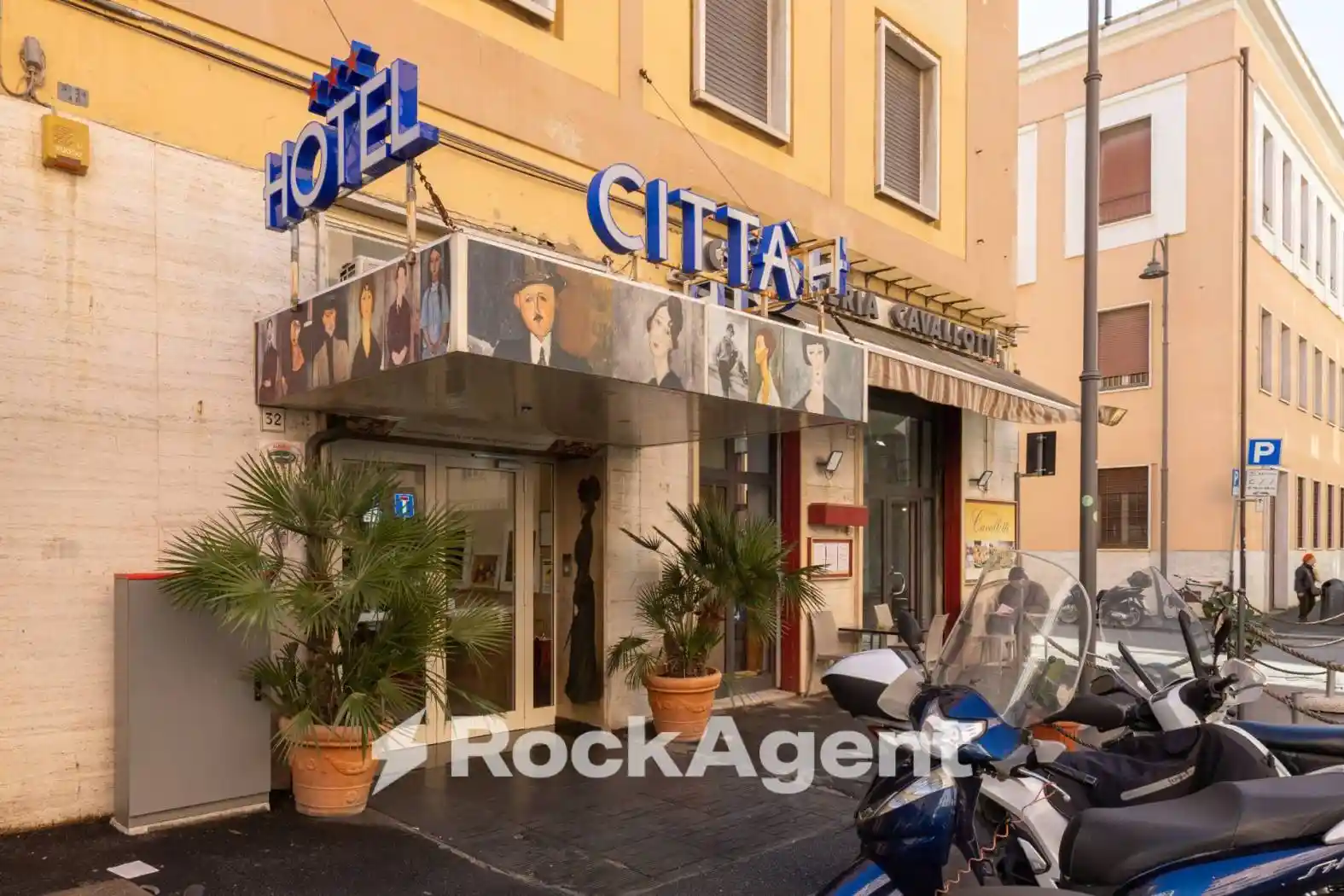 Palazzo - Edificio in Vendita - foto 2