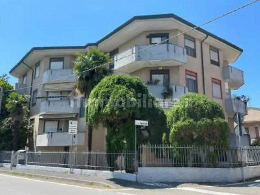 Appartamento in asta a Cisliano