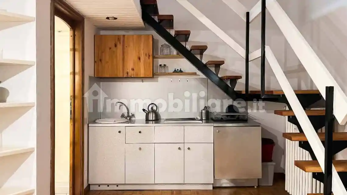 Bilocale via Cappuccini, Palestro, Milano - foto 4