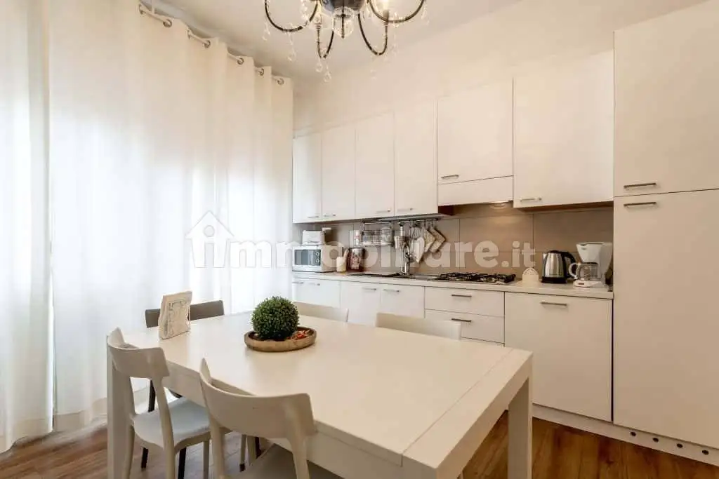 Appartamento in affitto a Peschiera del Garda