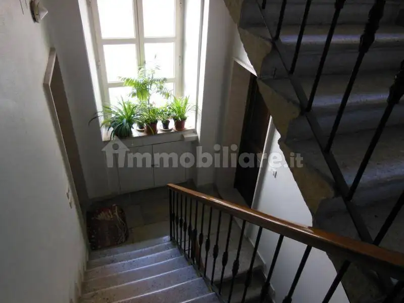 Monolocale buono stato, quarto piano, Città Vecchia, Trieste - foto 3