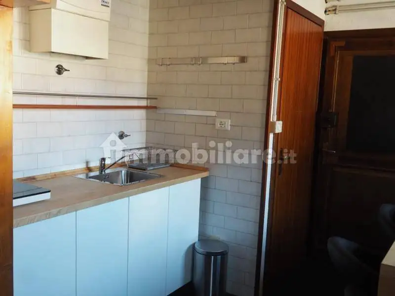 Monolocale buono stato, quarto piano, Città Vecchia, Trieste - foto 5