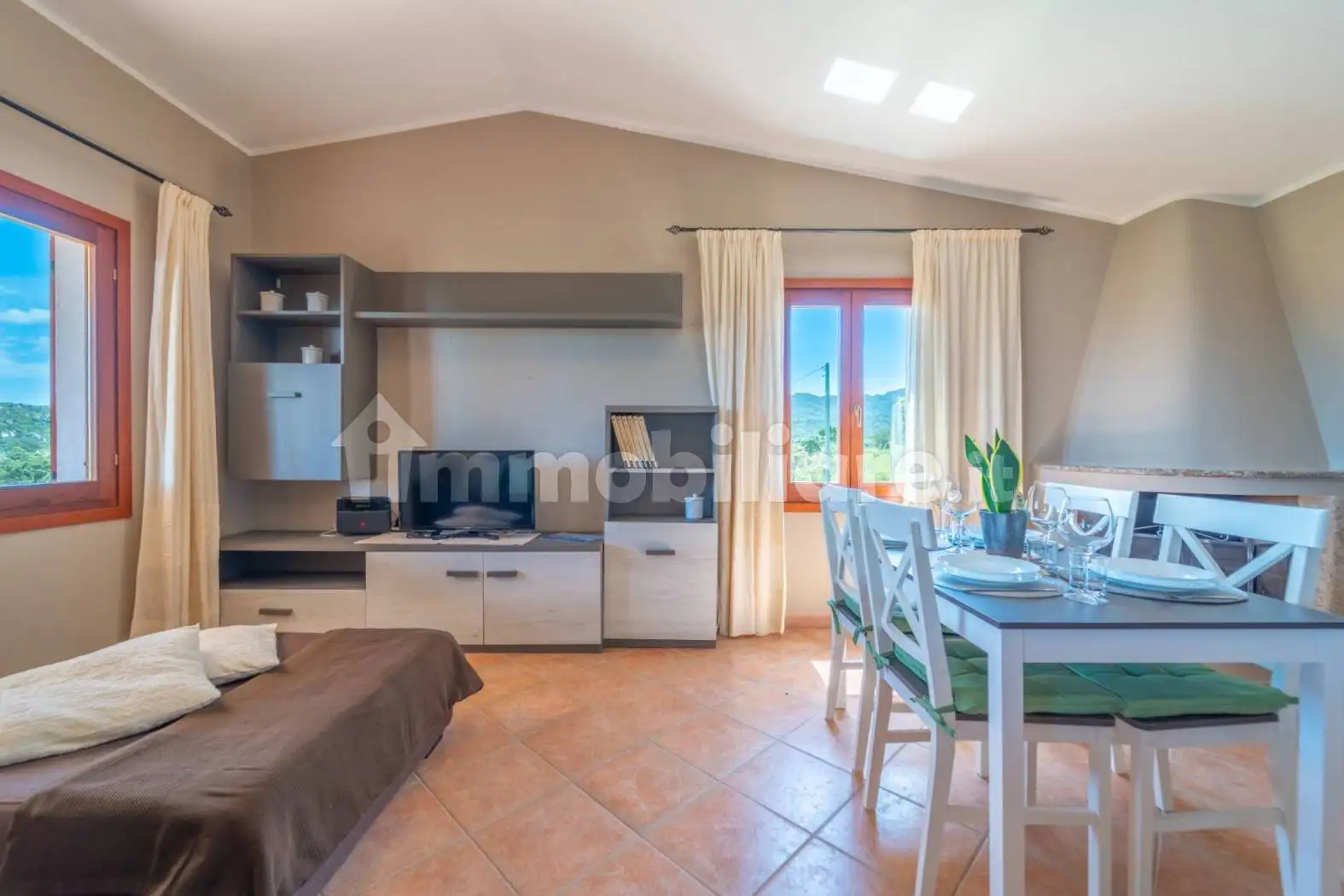 Appartamento in vendita a Loiri Porto San Paolo