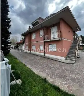 Appartamento all'asta via   Sauro, 21, Bregnano - foto 5