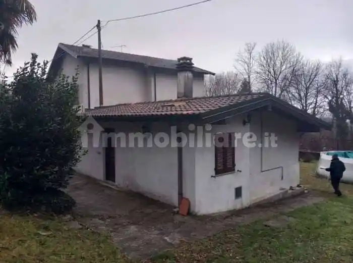 Casa indipendente all'asta via roncaccio, 11, Cocquio-Trevisago - foto 5