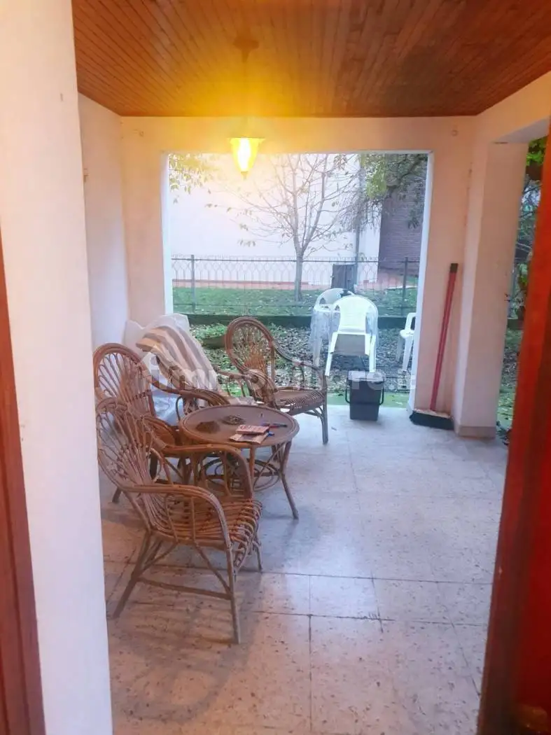 Villa plurifamiliare, ottimo stato, 200 m², Centro, Castelnovo di Sotto - foto 2