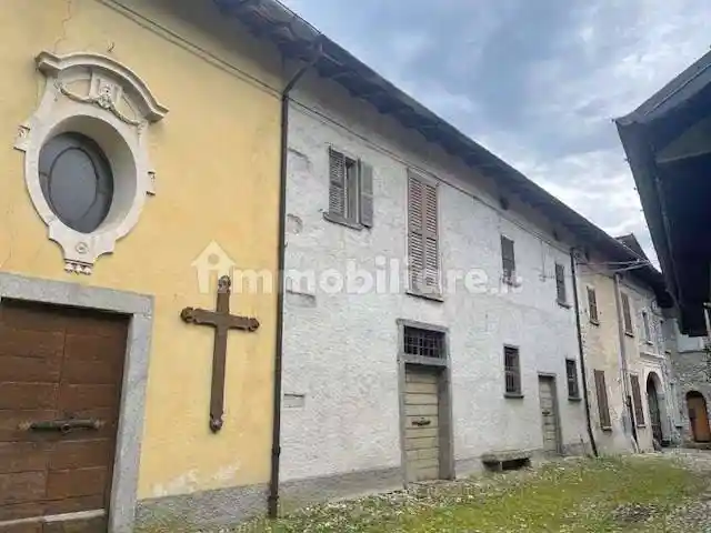 Casa indipendente all'asta via della chiesa, 13, Cuvio - foto 2