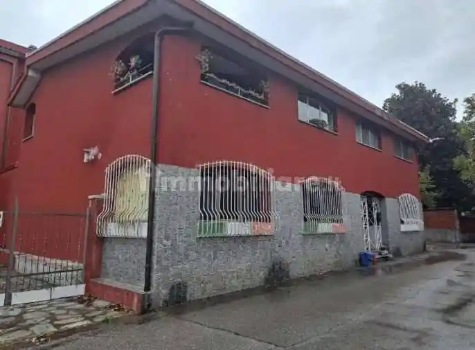 Appartamento all'asta via Colombo, 3, Leggiuno - foto 2