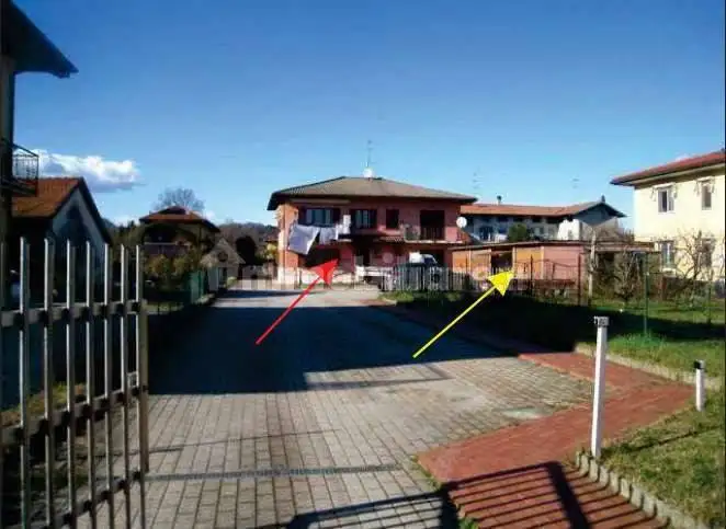 Appartamento in asta a Angera