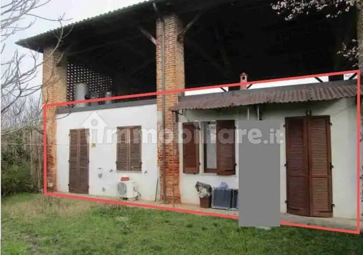 Appartamento in asta a Pavia