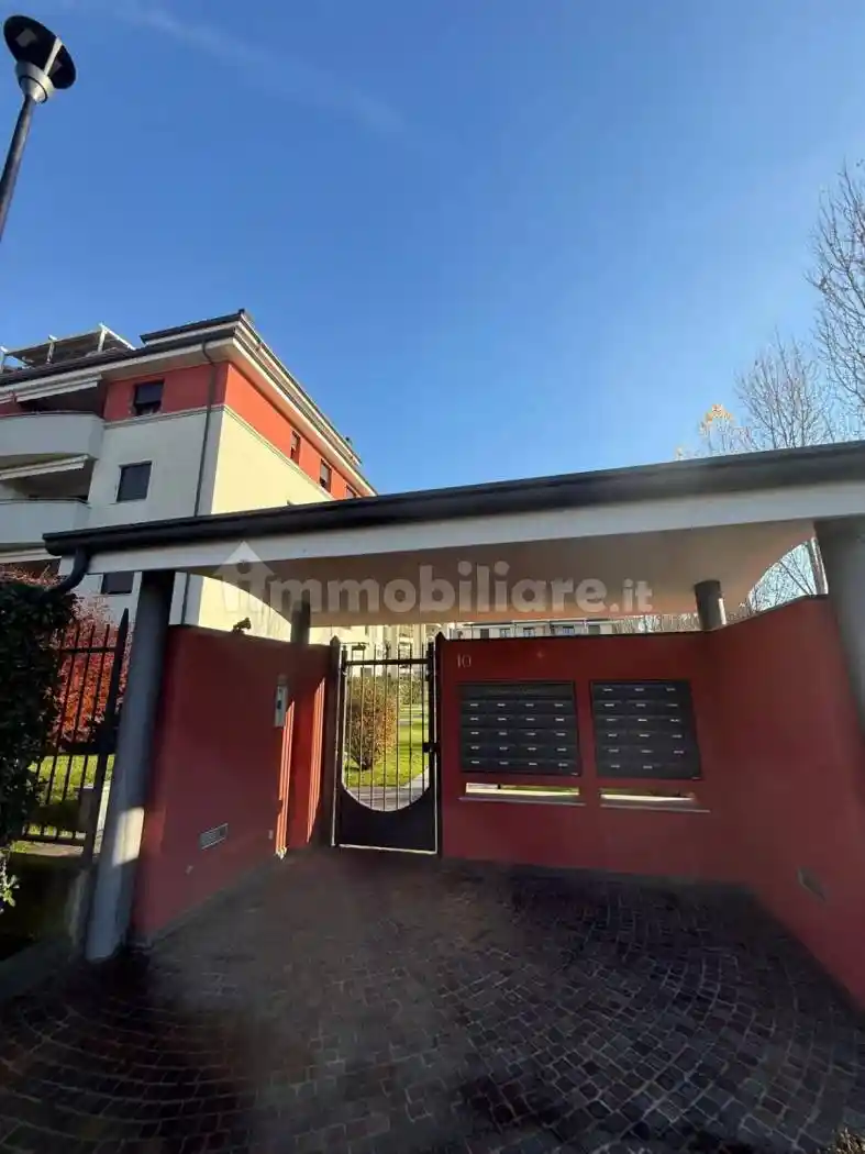 Quadrilocale via Cesare Aguilhon 10, Regina Pacis - Borsa, Monza - foto 3