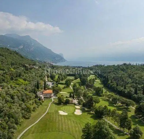 Appartamento in vendita a Toscolano-Maderno