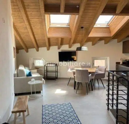 Appartamento in affitto a Tremosine sul Garda