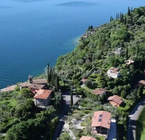 Villa in vendita a Gargnano