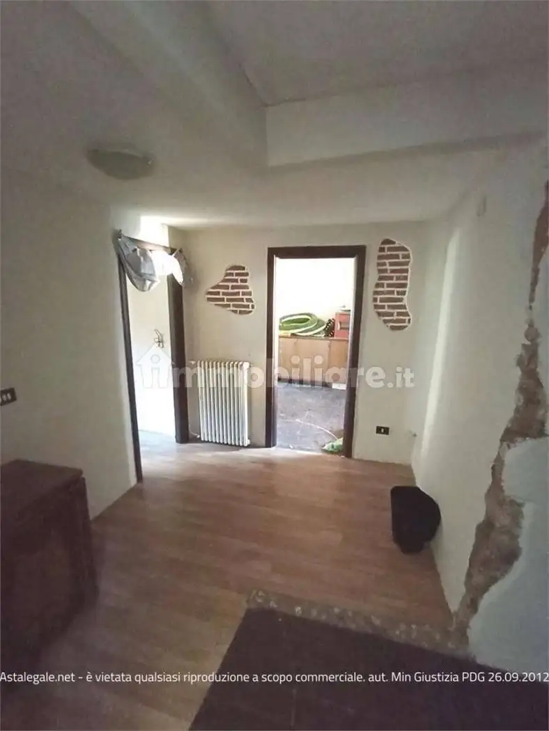 Appartamento all'asta via Chiesa, 14, Caravate - foto 2