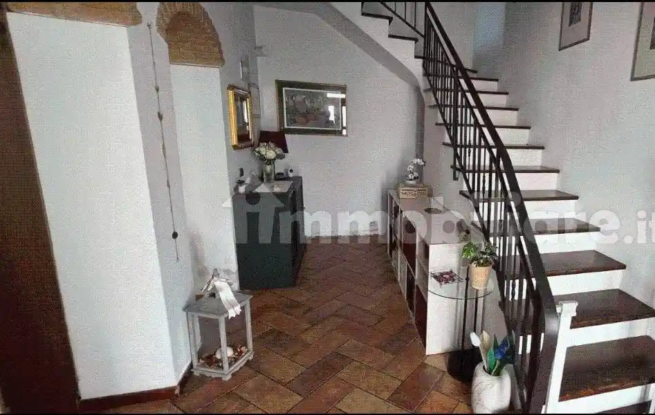 Terratetto unifamiliare via per Iolo, Iolo, Prato - foto 2