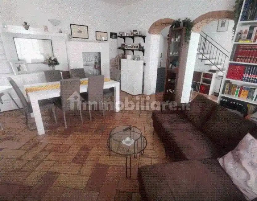 Terratetto unifamiliare via per Iolo, Iolo, Prato - foto 5