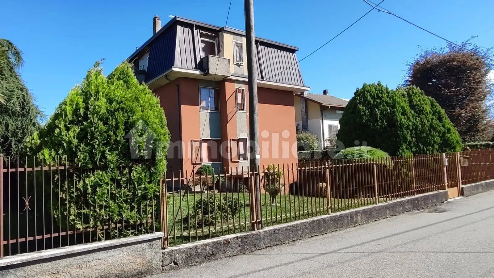 Appartamento in vendita a Jerago con Orago