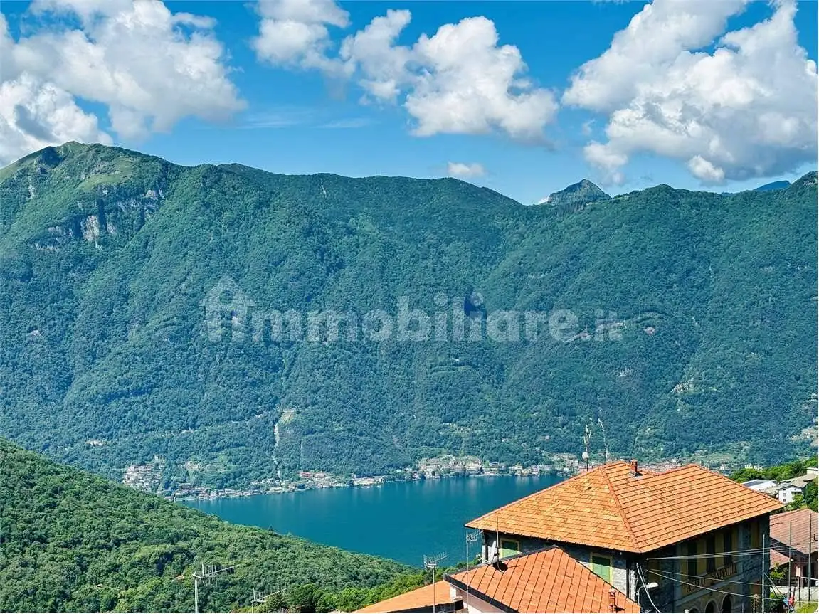 Casa indipendente in vendita a Veleso