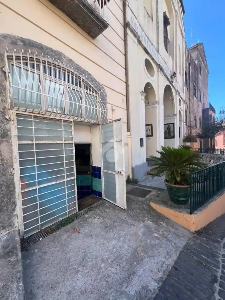 Appartamento in vendita a Vietri sul Mare