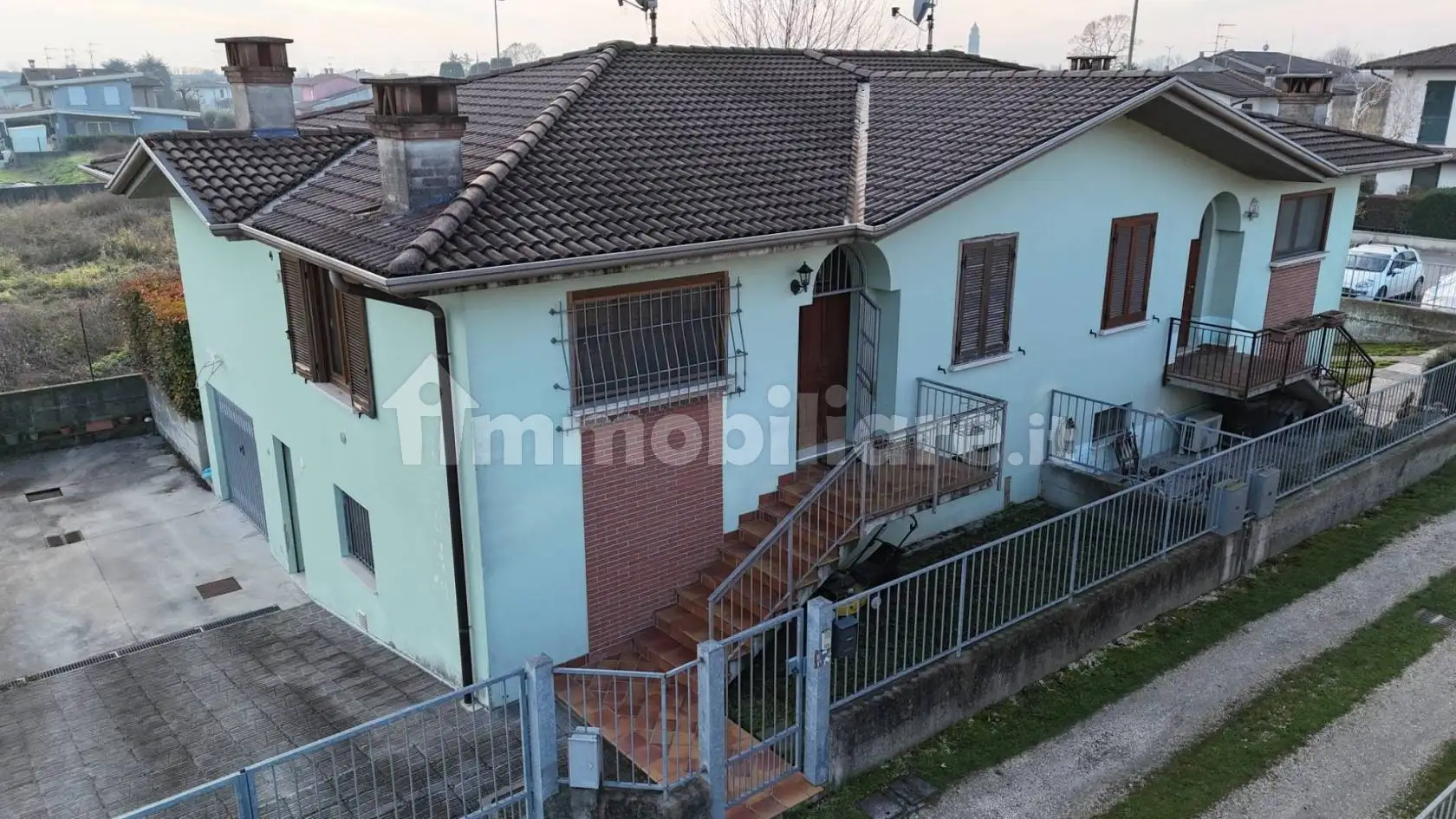 Villa in vendita a Fiesse