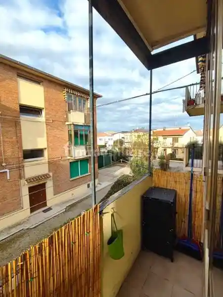 Trilocale via Guglielmo Marconi 9/A, Centro, Bondeno - foto 4