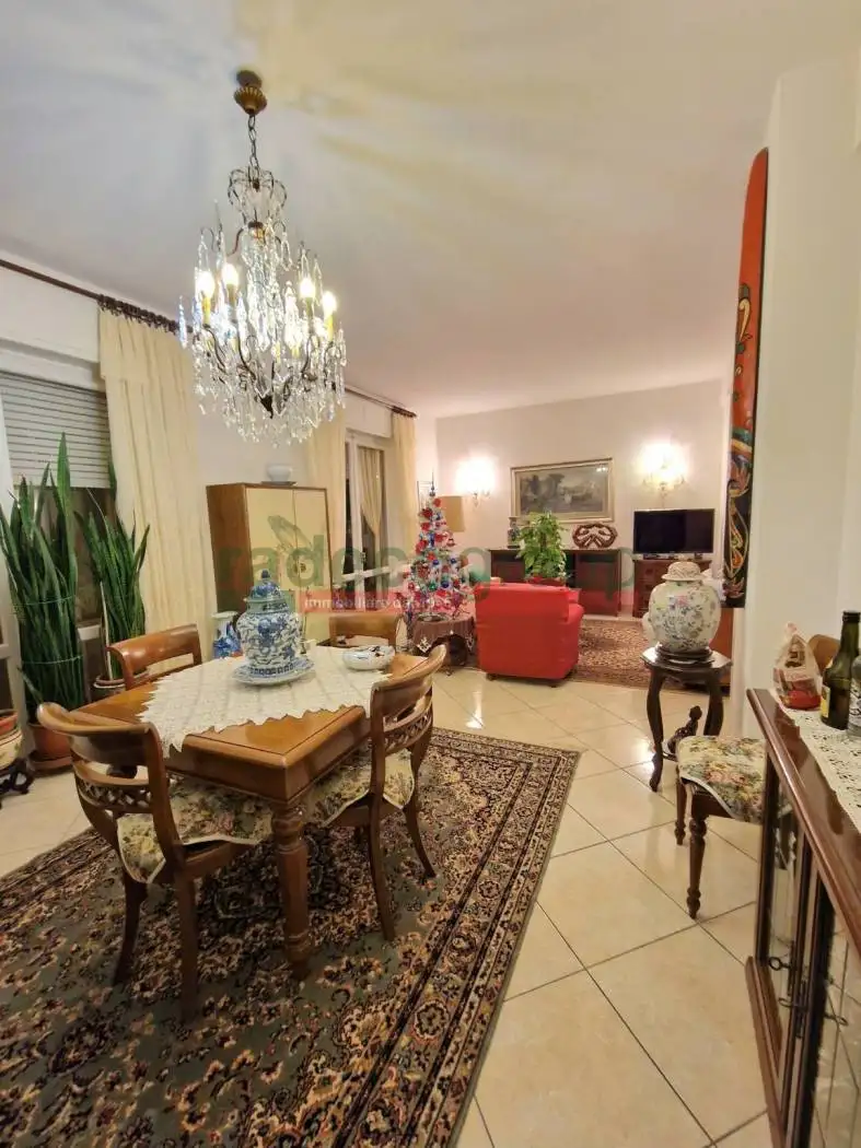 Appartamento in vendita a Livorno